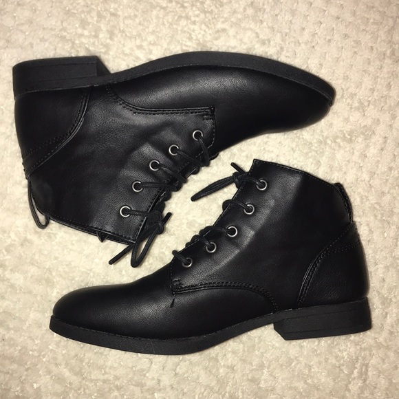 cute black lace up boots